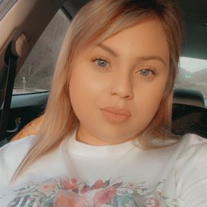 Meet your Posher, Christin